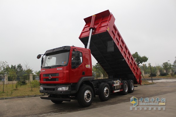東風柳汽 280馬力 8X4 輕量化自卸車