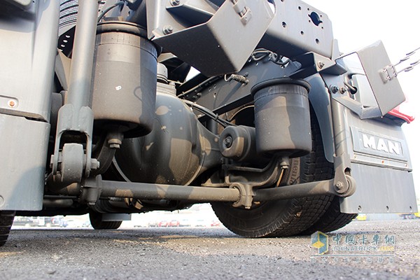 德國曼恩TGS19.400 400馬力4x2 BLS牽引車
