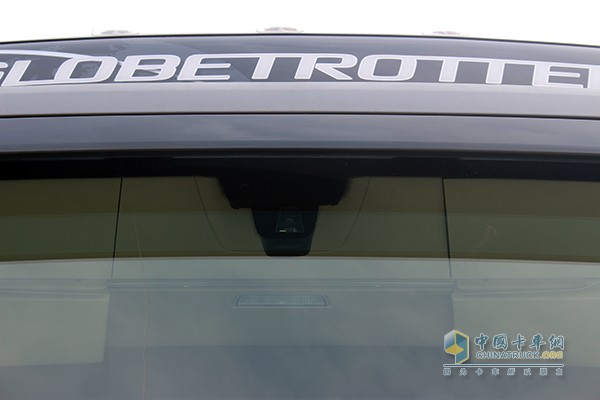 沃爾沃新FH 460馬力 6x2 牽引車