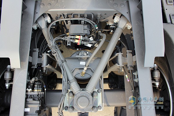 沃爾沃新FH 460馬力 6x2 牽引車