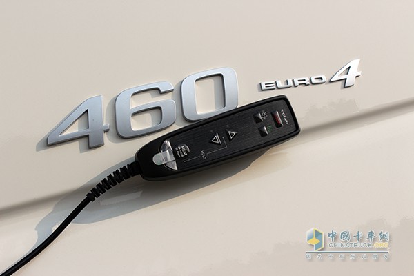 沃爾沃新FH 460馬力 6x2 牽引車