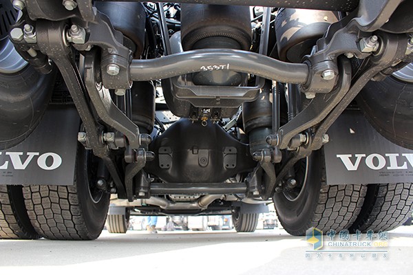 沃爾沃新FH 460馬力 6x2 牽引車