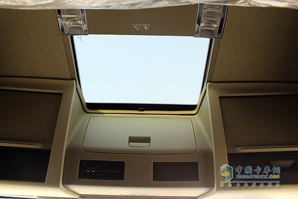 沃爾沃新FH 460馬力 6x2 牽引車