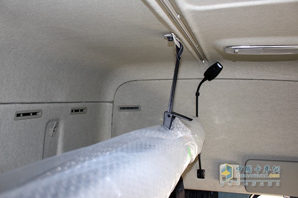 沃爾沃FM系列 420馬力 4X2 牽引車