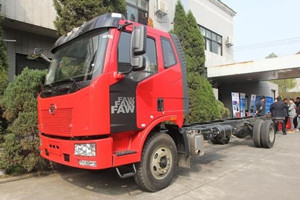 遠成2016年將購重卡千余臺，解放卡車成重點采購對象