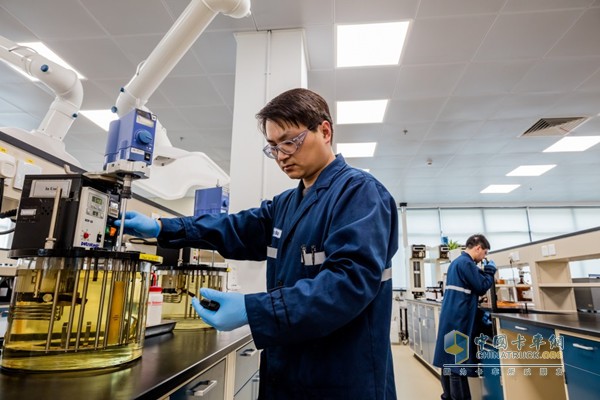 太倉潤滑油廠擴建項目順利竣工