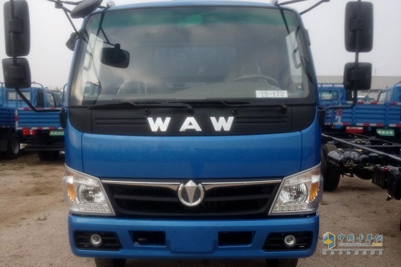 奧馳汽車(chē)  T2 95馬力4*2工卸車(chē)