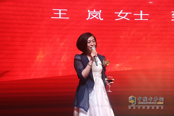 中國重汽集團銷售沈陽公司總經理 王嵐