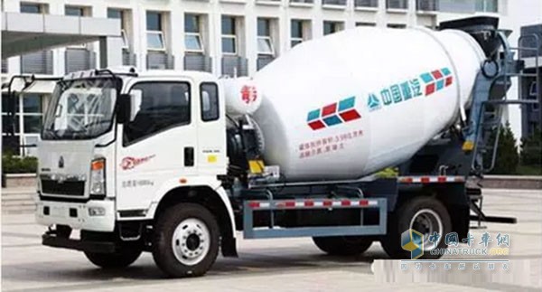 6立方HOWO輕卡攪拌車(chē)