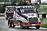 從“最美長頭車”到卡賽冠軍 乘龍T7用實力說話
