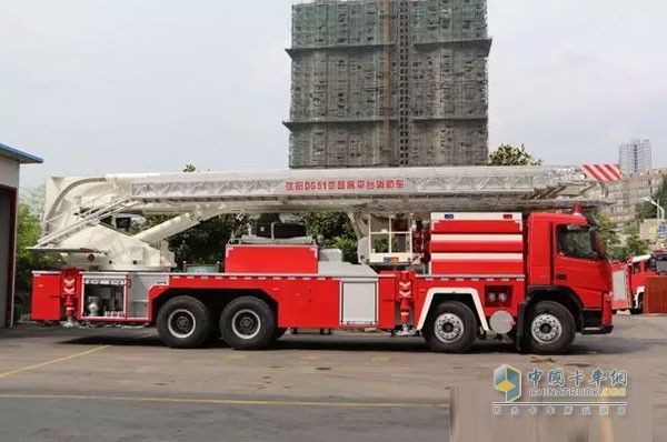 登高平臺(tái)消防車(chē)