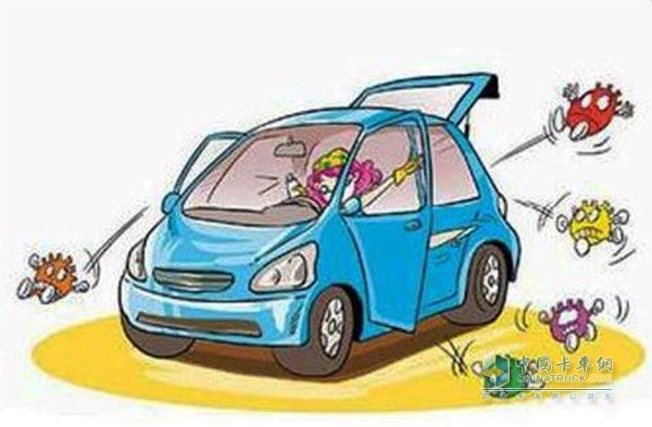 車內(nèi)是一個相對封閉的空間，也是容易滋生各種病菌的溫床，此時注重個人衛(wèi)生和車內(nèi)衛(wèi)生，是杜絕流感病毒的最佳辦法。