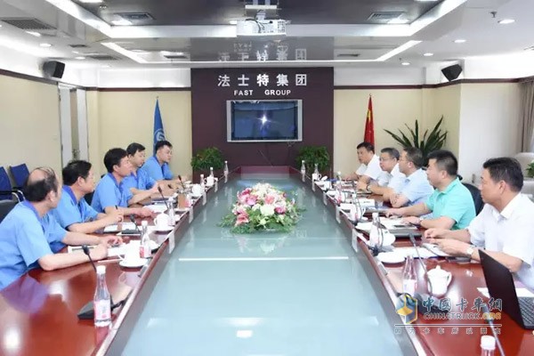 嚴(yán)鑒鉑董事長會(huì)見湖北新冶鋼公司客人
