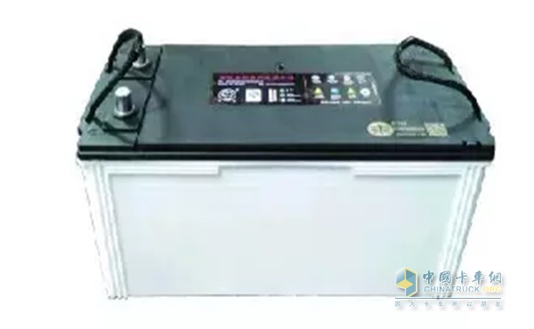 整車B10壽命達(dá)到80萬公里，發(fā)動(dòng)機(jī)更是創(chuàng)造100公里無大修的國內(nèi)最高紀(jì)錄，標(biāo)配免維護(hù)蓄電池，無需添加電解液，減少用戶維護(hù)成本。