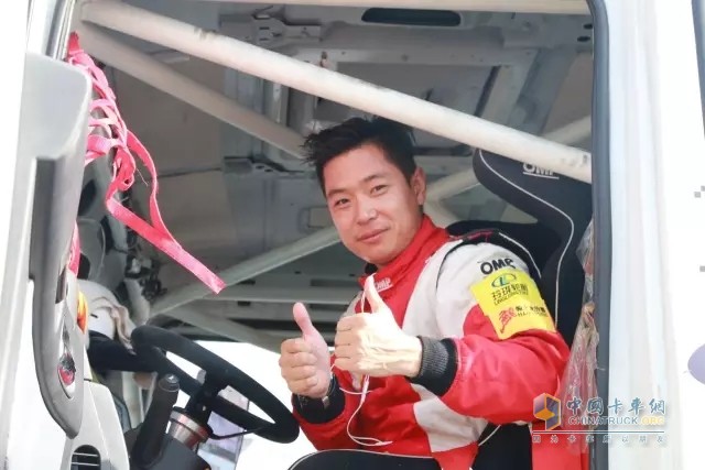 聯(lián)合卡車，必勝！