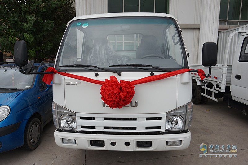 慶鈴五十鈴汽車 100P長單欄板 98馬力