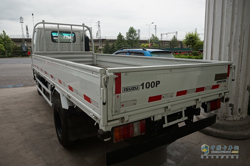 慶鈴五十鈴汽車 100P長單欄板 98馬力