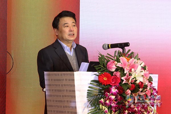 中國快遞協(xié)會(huì)副秘書長(zhǎng)楊駿