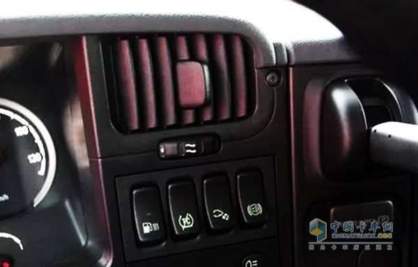 車內(nèi)空調(diào)如何使用？