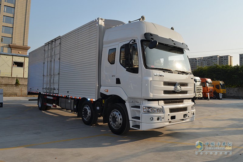 乘龍M5 快遞物流車
