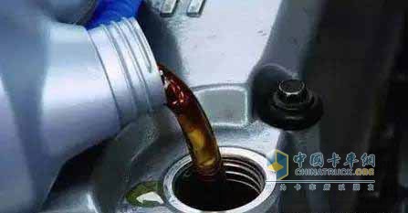 卡車冬季選擇機(jī)油有訣竅