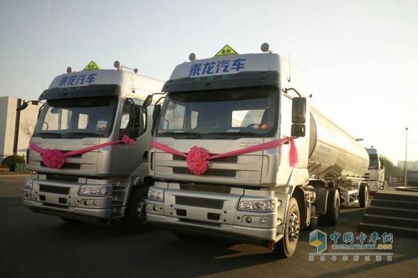 東風(fēng)柳汽乘龍?；愤\(yùn)輸車
