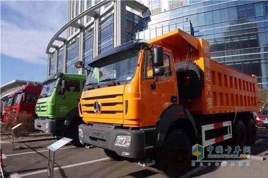 北奔坑口自卸車(chē)