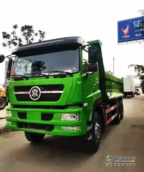 新斯太爾城建自卸車(chē)