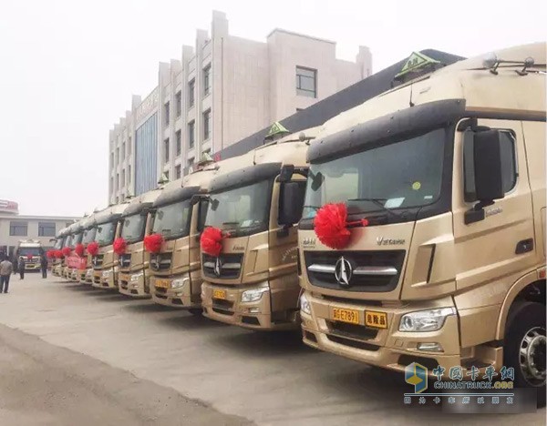 北奔室外展車(chē)