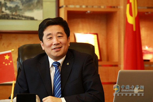 全國(guó)人大代表、廣西玉柴機(jī)器集團(tuán)有限公司董事局主席晏平建議推遲國(guó)六實(shí)施時(shí)間