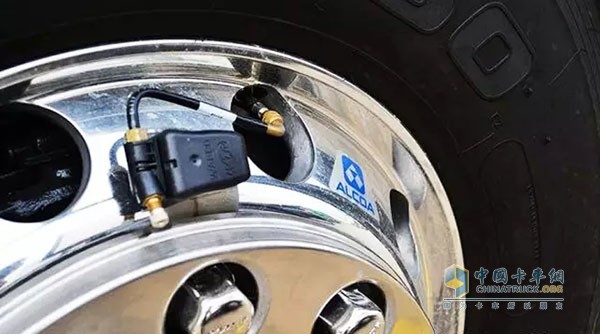 卡車(chē)輪胎胎壓檢測(cè)