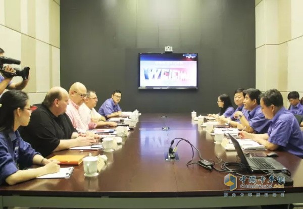 濰柴與海外客戶代表會(huì)談