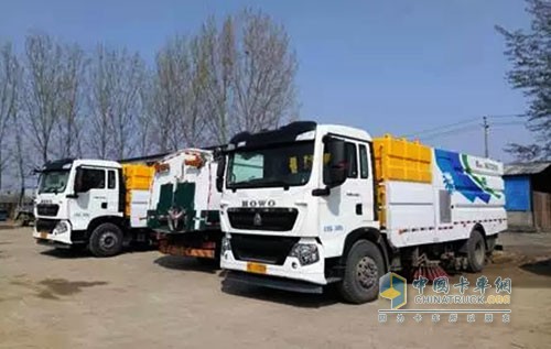 中國(guó)重汽T5G洗掃車(chē)