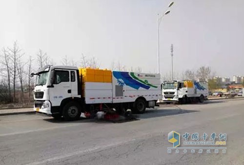 中國(guó)重汽T5G洗掃車(chē)