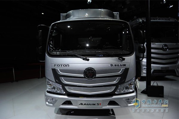 2017年4月19日，全新平臺歐馬可S1超級卡車上海中國首發(fā)