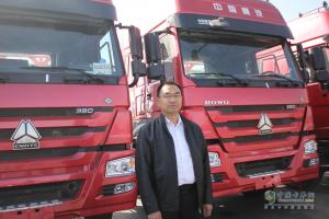 30臺(tái)中國重汽豪沃天然氣牽引車交付錦州港