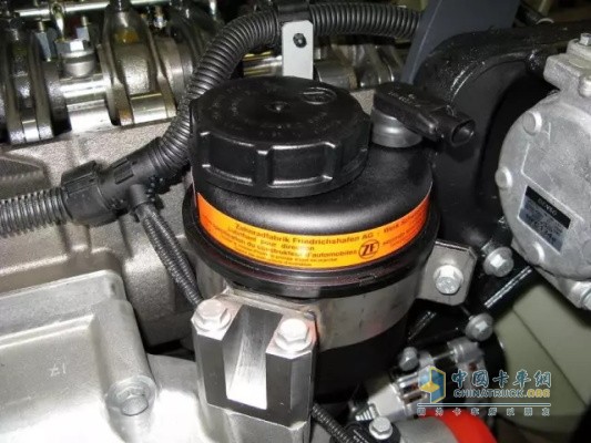 動力方向機