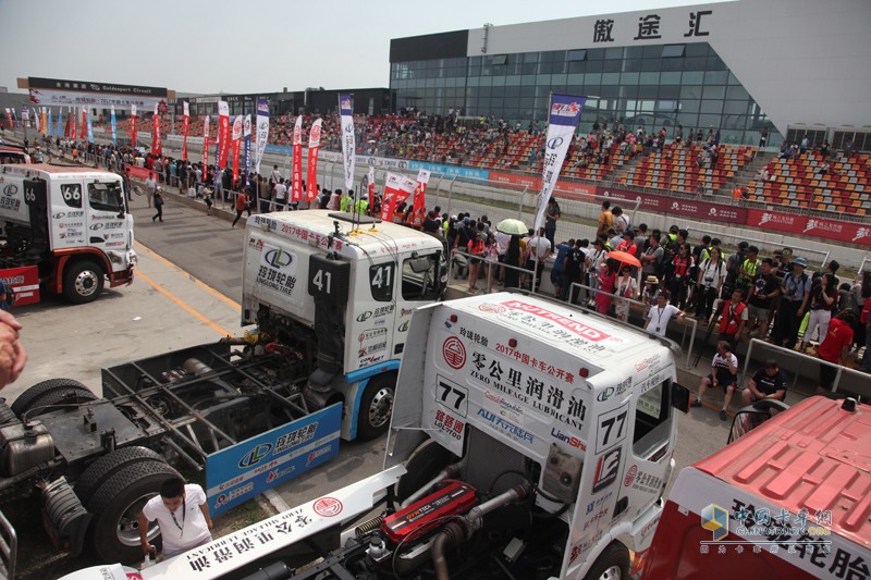 2017中國(guó)卡車公開賽首站燃爆北京