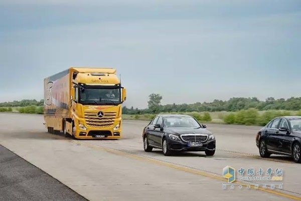 奔馳卡車(chē)Actros