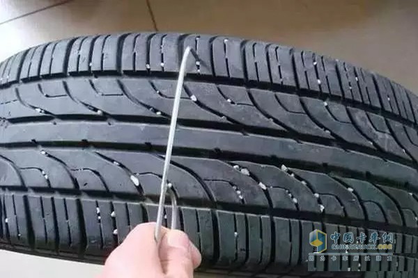 養(yǎng)成勤查看輪胎的習慣