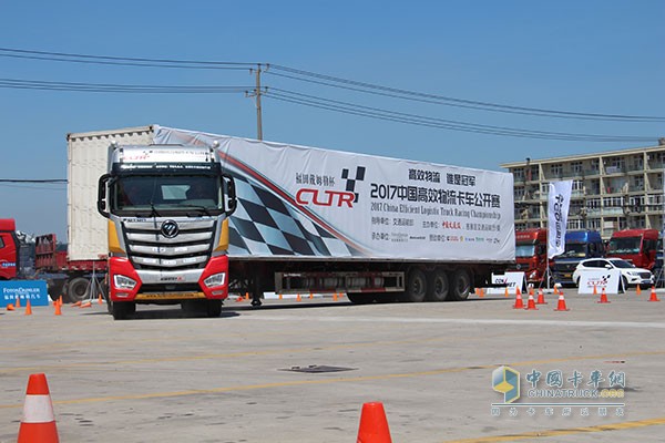 福田戴姆勒歐曼EST牽引車(chē)