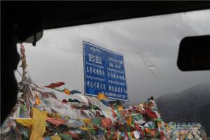 中國(guó)重汽藏地探索世界屋脊：進(jìn)發(fā)左貢