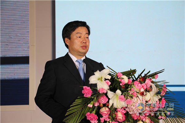 陜汽控股黨委副書記、總經(jīng)理王延宏