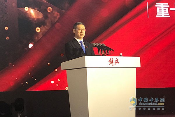 一汽解放事業(yè)本部常務副本部長兼黨委副書記，一汽解放總經(jīng)理胡漢杰