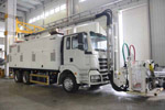 陜汽重卡底盤(pán)飛機(jī)除冰車(chē)研發(fā)成功