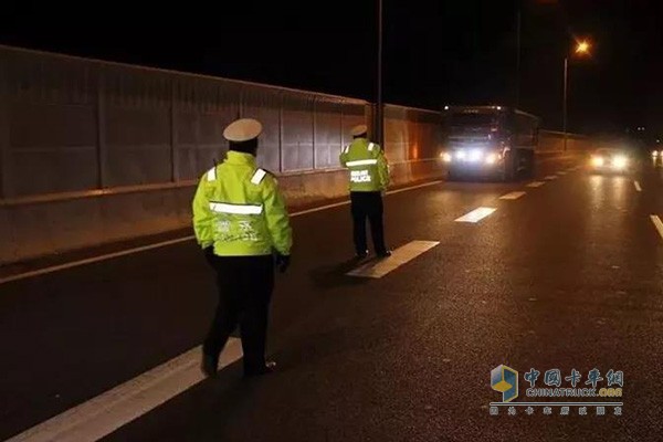 道路運(yùn)輸