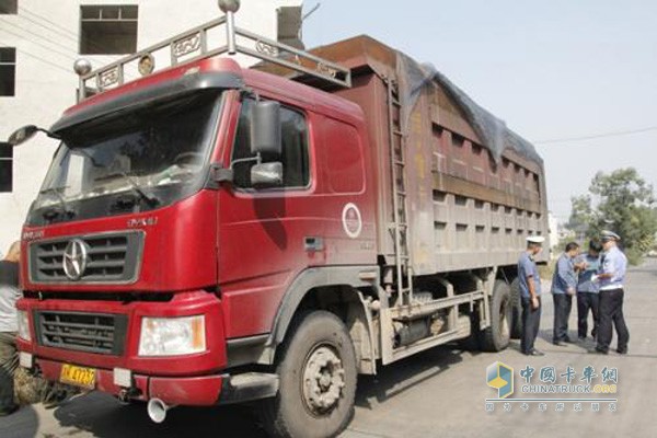 山東省嚴(yán)打渣土車嚴(yán)重違法和貨車超限超載