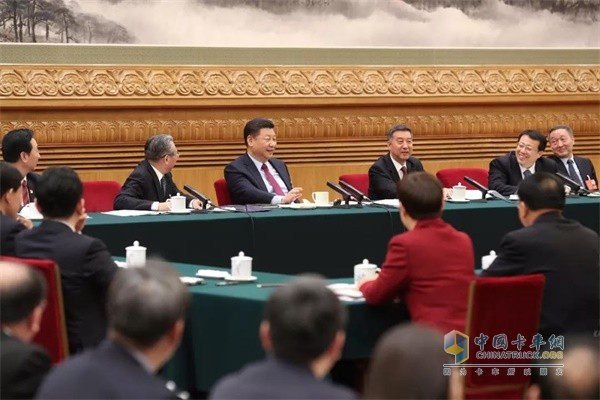 中共中央總書記、國家主席、中央軍委主席習(xí)近平參加山東代表團(tuán)的審議