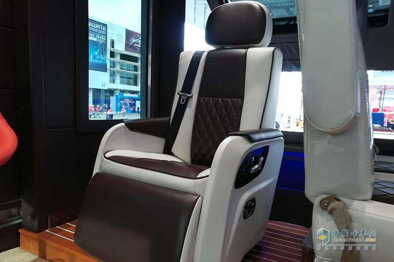 探館十五屆北京國際車展商用車展館，那些讓我眼前一亮的照片