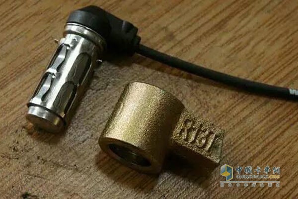 清理齒圈與探頭，保證感應器時刻正常接收信號